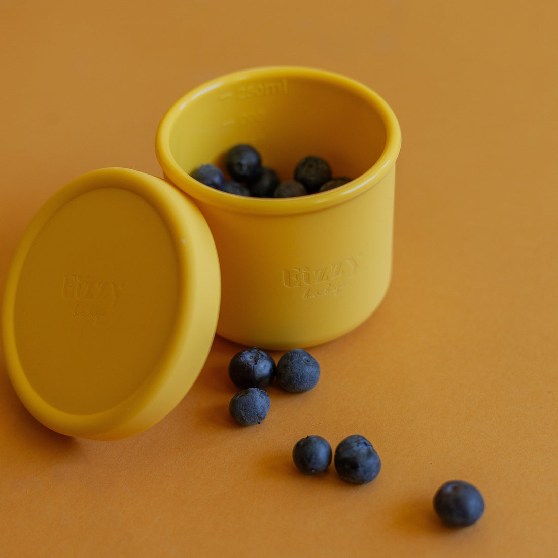 What to Pack for Snacks on the Go With a Baby or Toddler