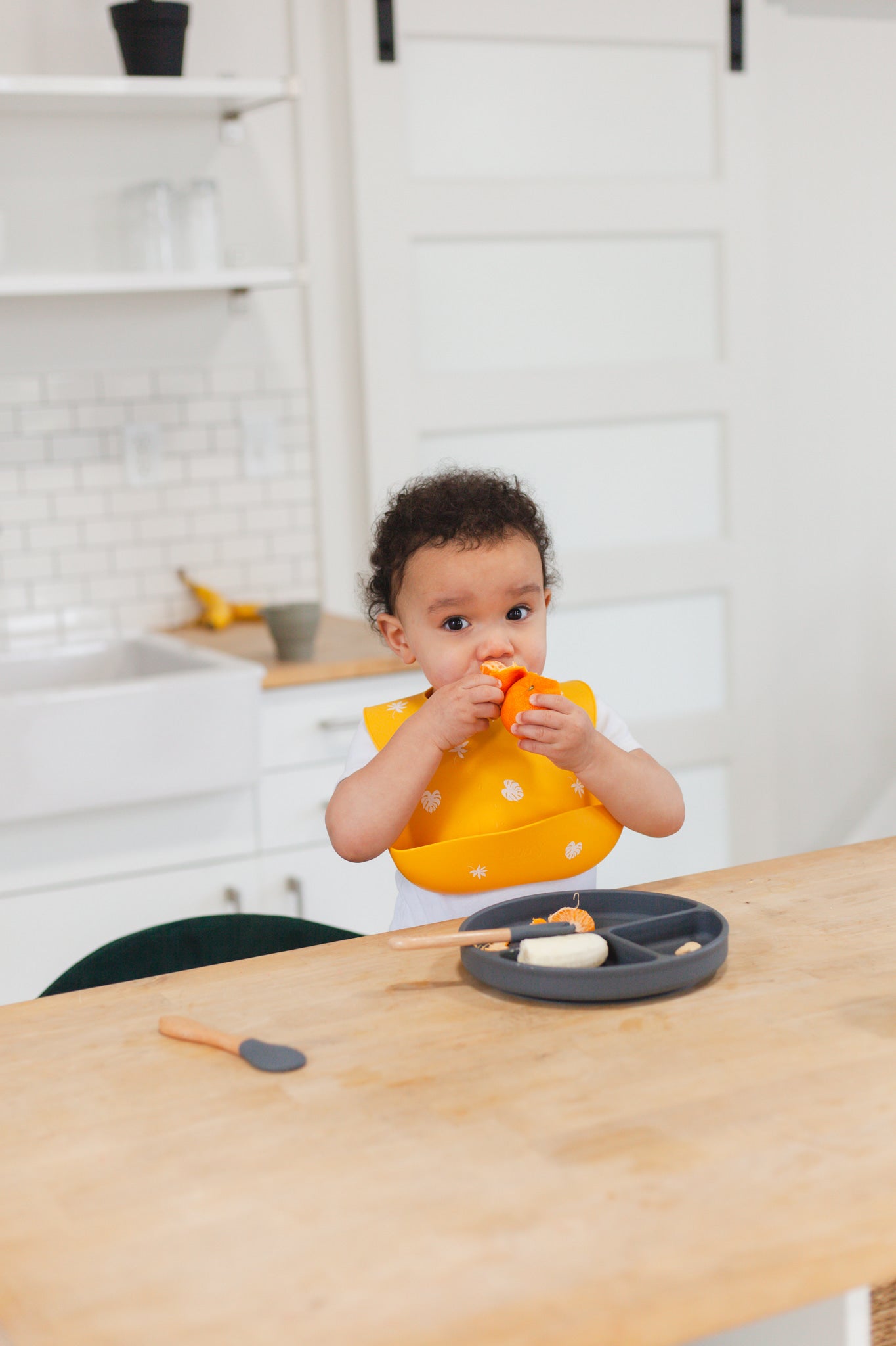 Baby Silicone Bib (Very Blush)